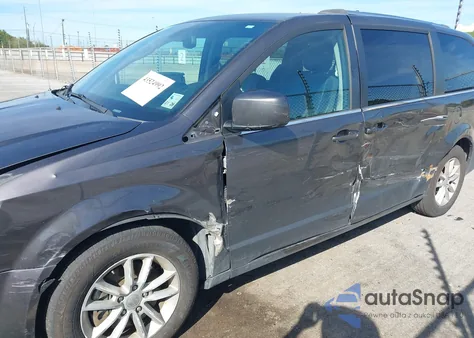 2019 Dodge Grand Caravan Sxt z USA, uszkodzony, nr VIN 2C4RDGCG1KR520388